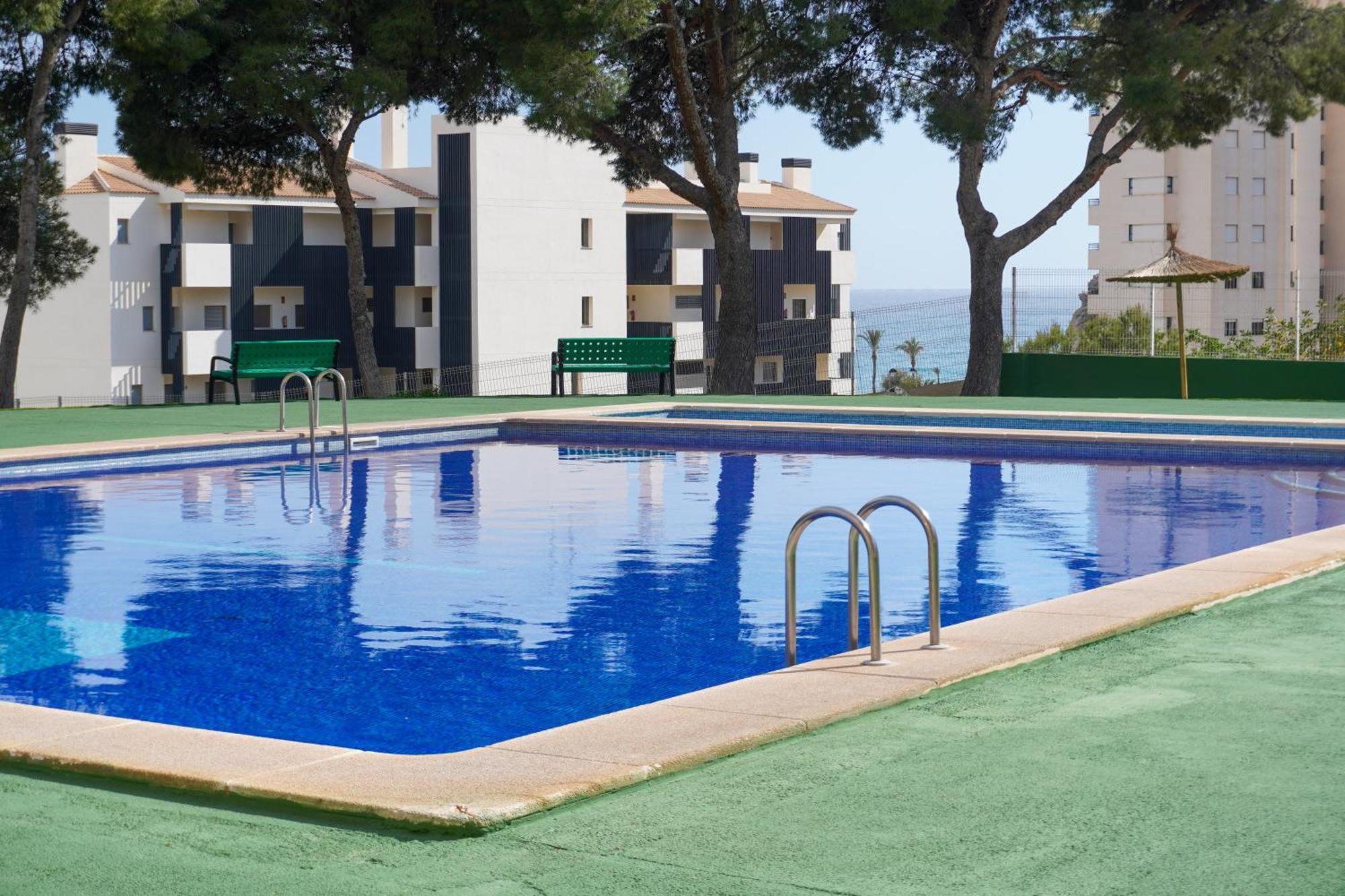 Apartamento Con Piscina En Villajoyosa By Bebalmy Exterior photo